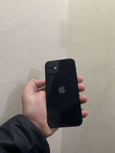 iPhone 12.64gb.  Face ID ok.  All ok set. Urgent sale