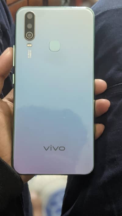 vivo y17