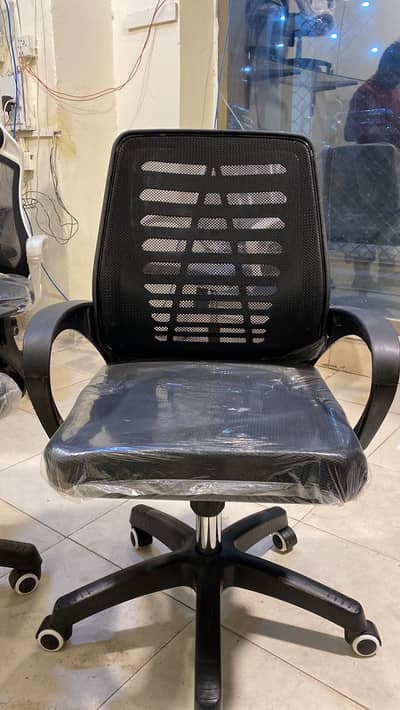 Office Chair/Low Back Chair/Mesh Chair/Chinese Chair/Workstation
