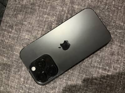 iPhone 16 pro FU black