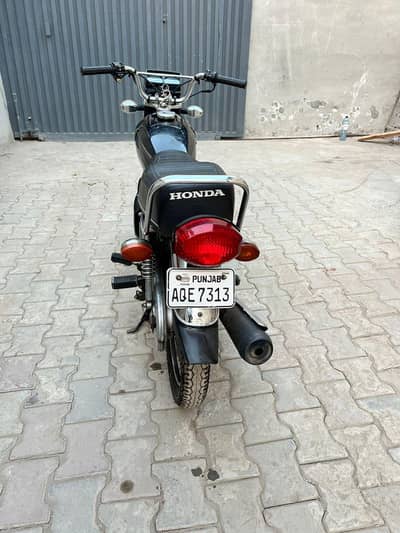 125cc Bike for Sale – 2023 Model (Original Condition)