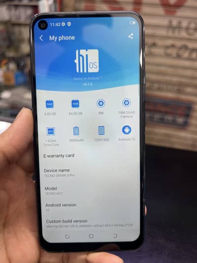 Spark 5 pro in geniune condition 10/9 pta approved