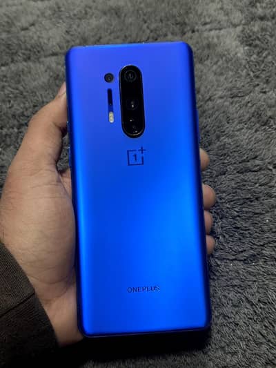 8 Pro in perfect condition