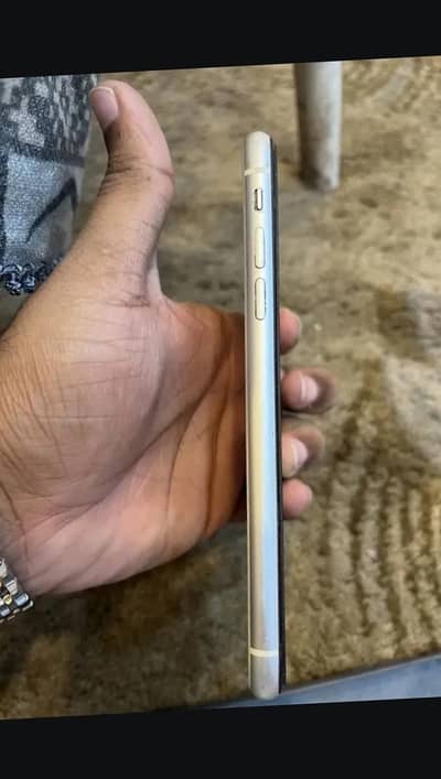 iphone 11 PTA approved 128 gb 58k