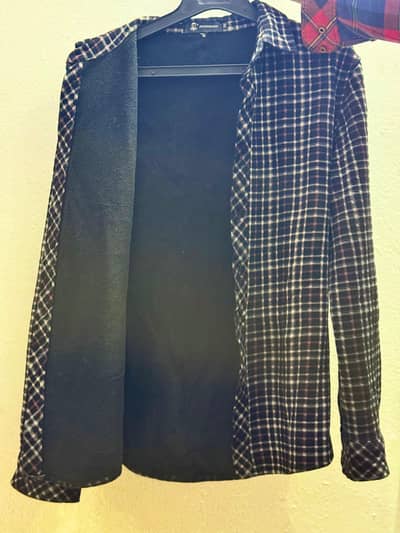 JINGPINPUSHI Black Sweatshirt