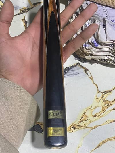 LP Golden Elephant Cue