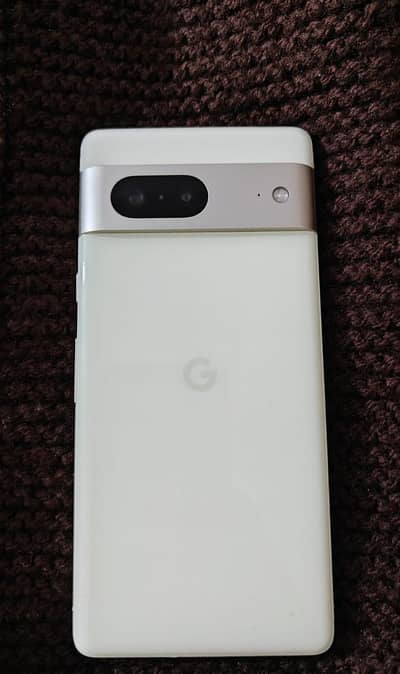 Pixel 7