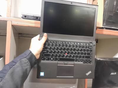 Lenovo ThinkPad 6th generation core i5 x260 fixed 1 month warranty