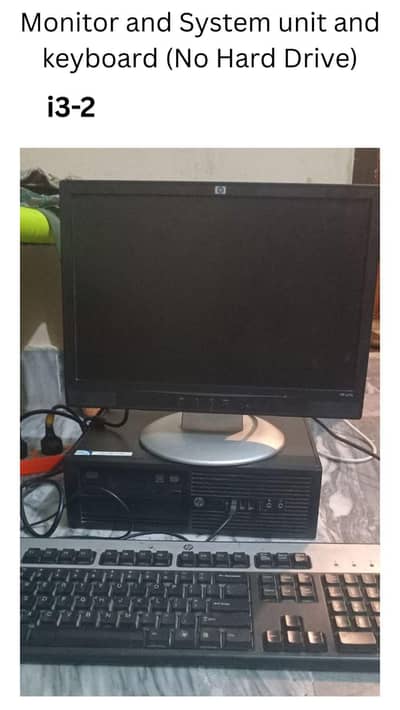 HP Desktop computer with monitor keyboard ( no head drive)