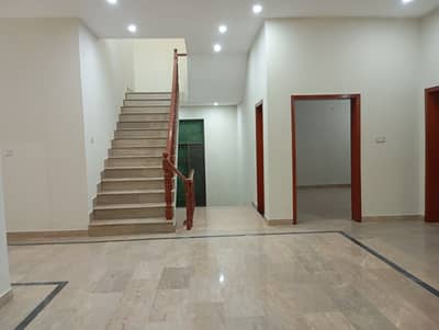 12 marla beautiful double story house available for Rent silent office at hot location