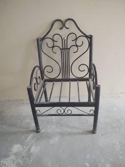 iron sofa seat best condition urgent sell