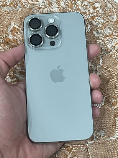 Iphone 15 pro natural (Read Ad)