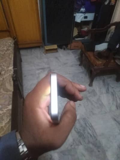 iPhone seno pat 64GB 74 health all regional