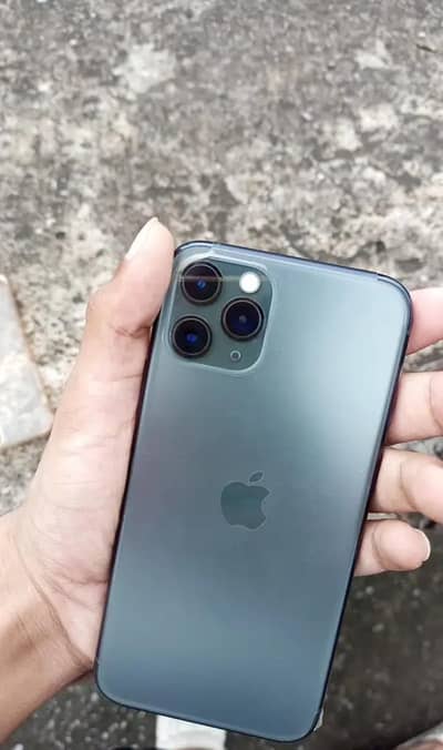 iphone 11 pro 256gb PTA proved