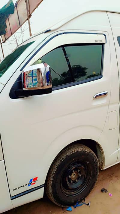 Toyota hiace