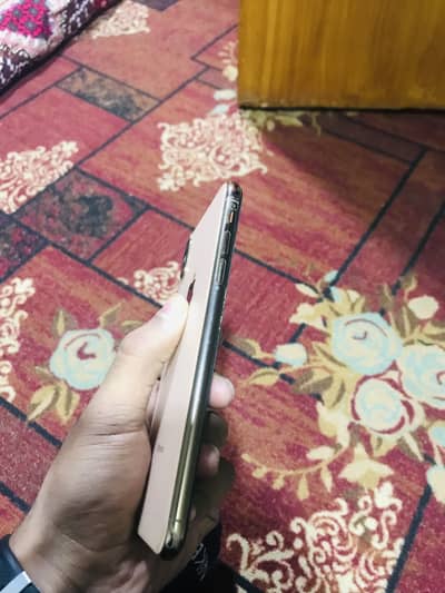 iPhone XS Max 64gb 75 battery health total original pack phone