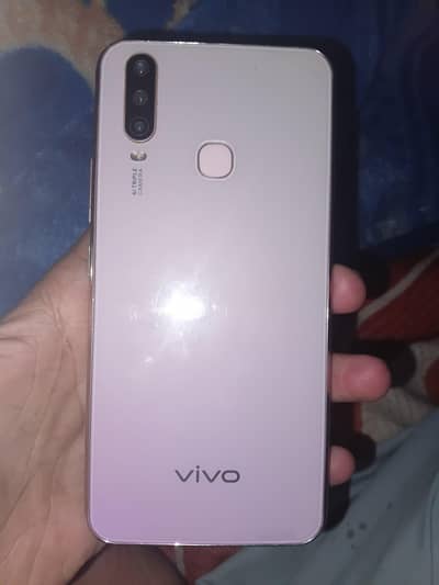 VIVO y17