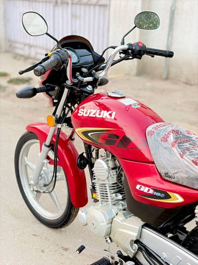 Suzuki GD 110 / model 2024