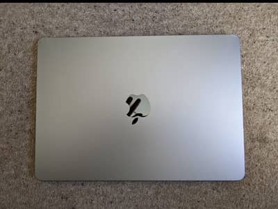 MACBOOK AIR M2 8GB RAM 256GB