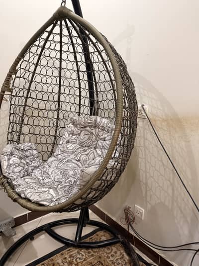 Swing sofa slightly used in a very good condition