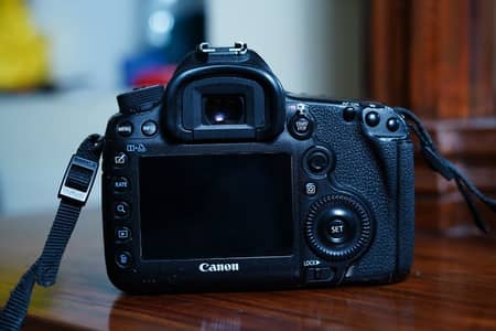Canon 5D Mark III Body – Bilkul Ok / Professional Use