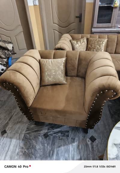 Modern 3+1 Sofa Set | Excellent Condition |