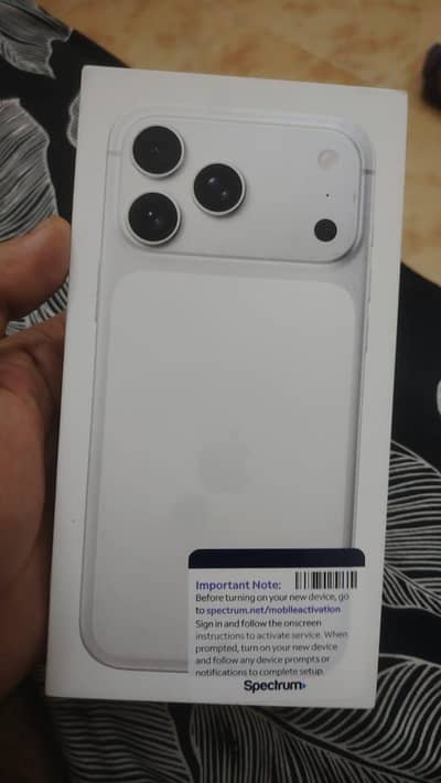 Iphone 17 pro max silver JV