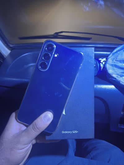 Samsung Galaxy S25Plus 12 256 Camplate Sim time Available