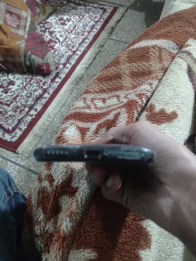 non pta vivo v17 pro  bas panel change ha bakia all ok ha back brack