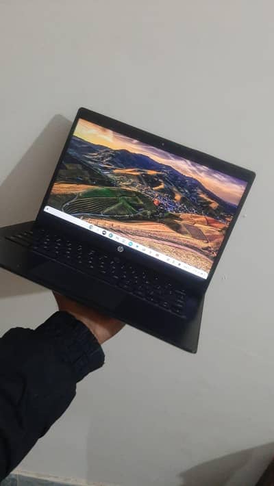 14" Chromebook - Intel Celeron N4500, Windows 11