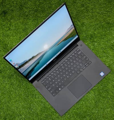 Dell XPS 9550 i7 6th 8/256 - 2 GB GRAPHIC CARD 15.6″ FHD Display