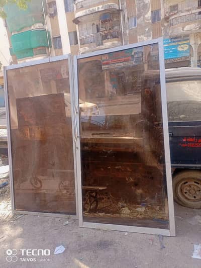 Aluminium sliding door plus mirror plus vanity