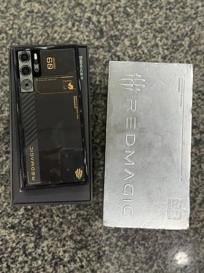 Redmagic 9 pro 16/512 complete box