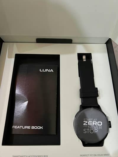 Smart watch Luna