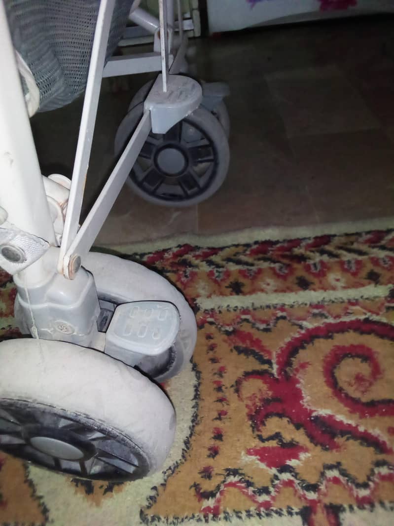 pram stroller 3