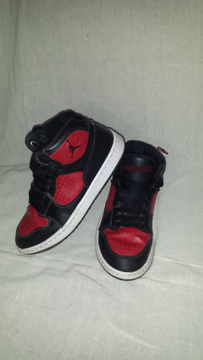 good shoes  and original to 