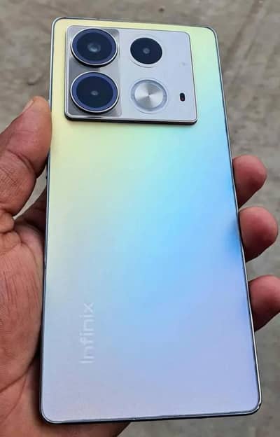 Infinix note 40