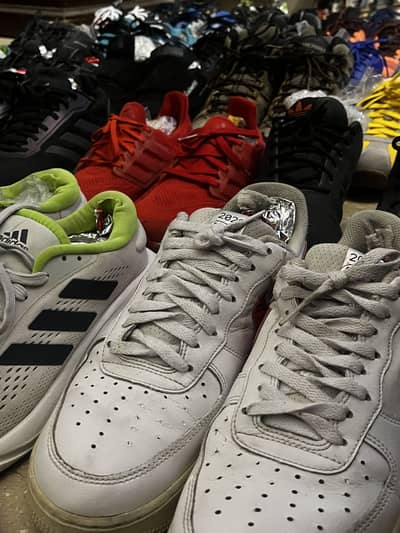 US IMPORT STOCKLOT FOR SALE BRANDED SHOES BULK SALE FOR RETAILERS