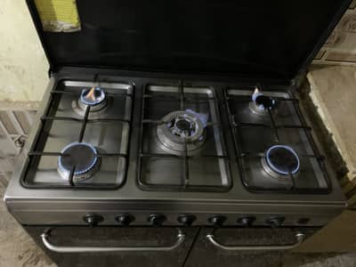 Cooking range