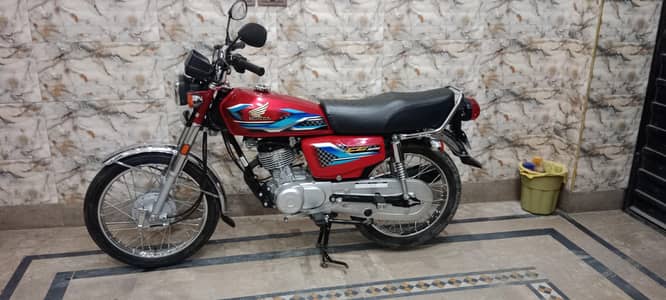 Honda 125 New Condition