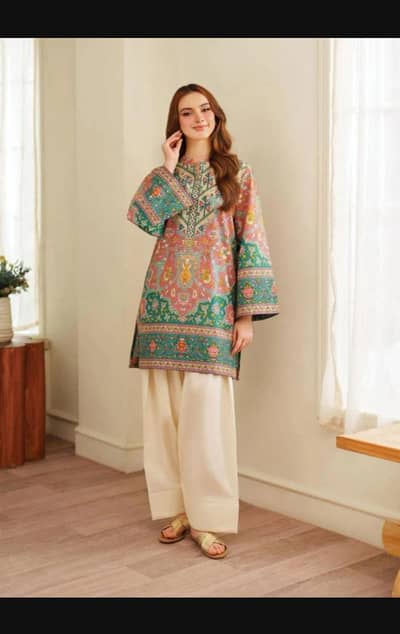 ​Beautiful 2-Piece Digital Printed Lawn Suit - New Arrival
