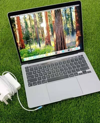 MacBook pro M1 2020 16/512 touch bar