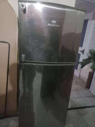 Full size Dawlance refrigerator 0-3-2-3-6-0-2-6-6-1-6