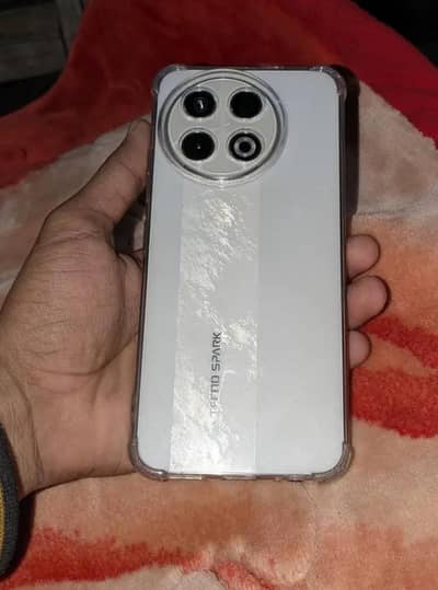 Tecno spark 30 pro 8+8/128