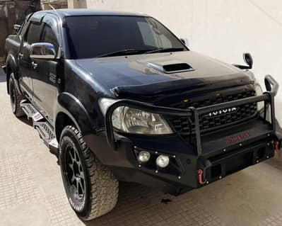 Toyota Hilux Vigo 2005 self import fully original