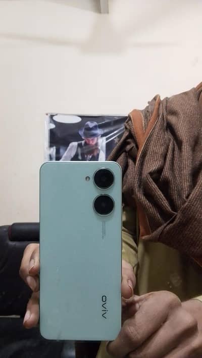 Vivo Y03 with box and charger