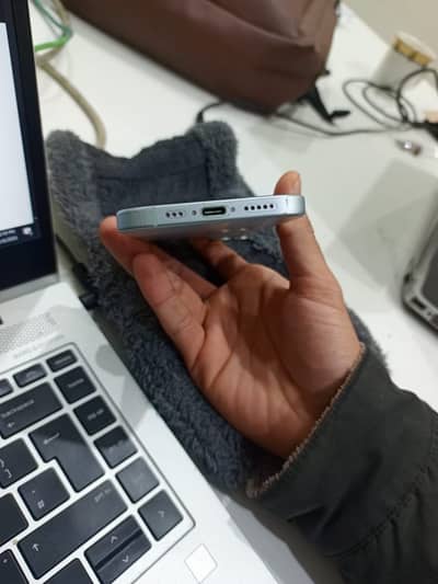 Iphone 15 (factory unlock )