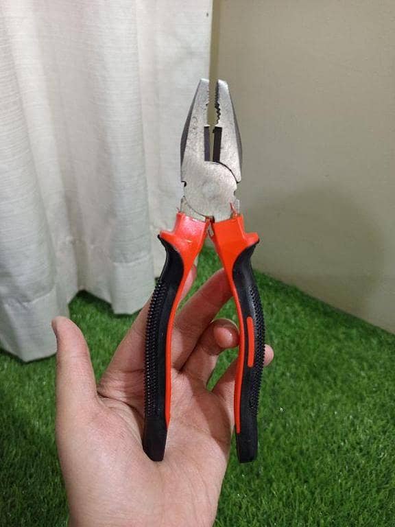 Plass | Medium Quality Plier | For Home & Professional Use