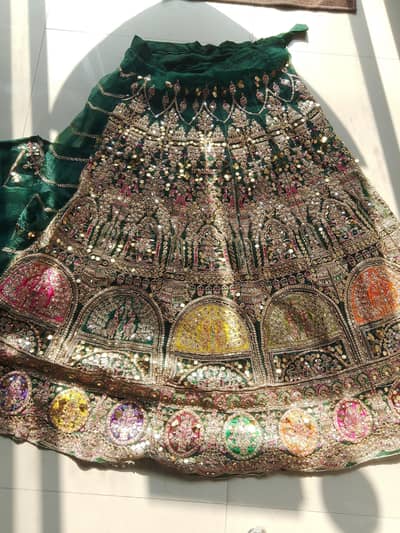 Bridal dress mehndi
