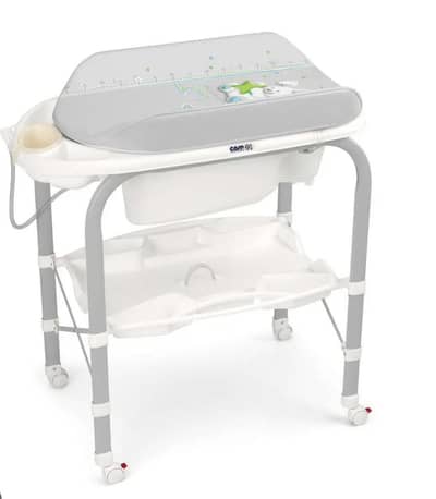 Baby changing table (foldable)